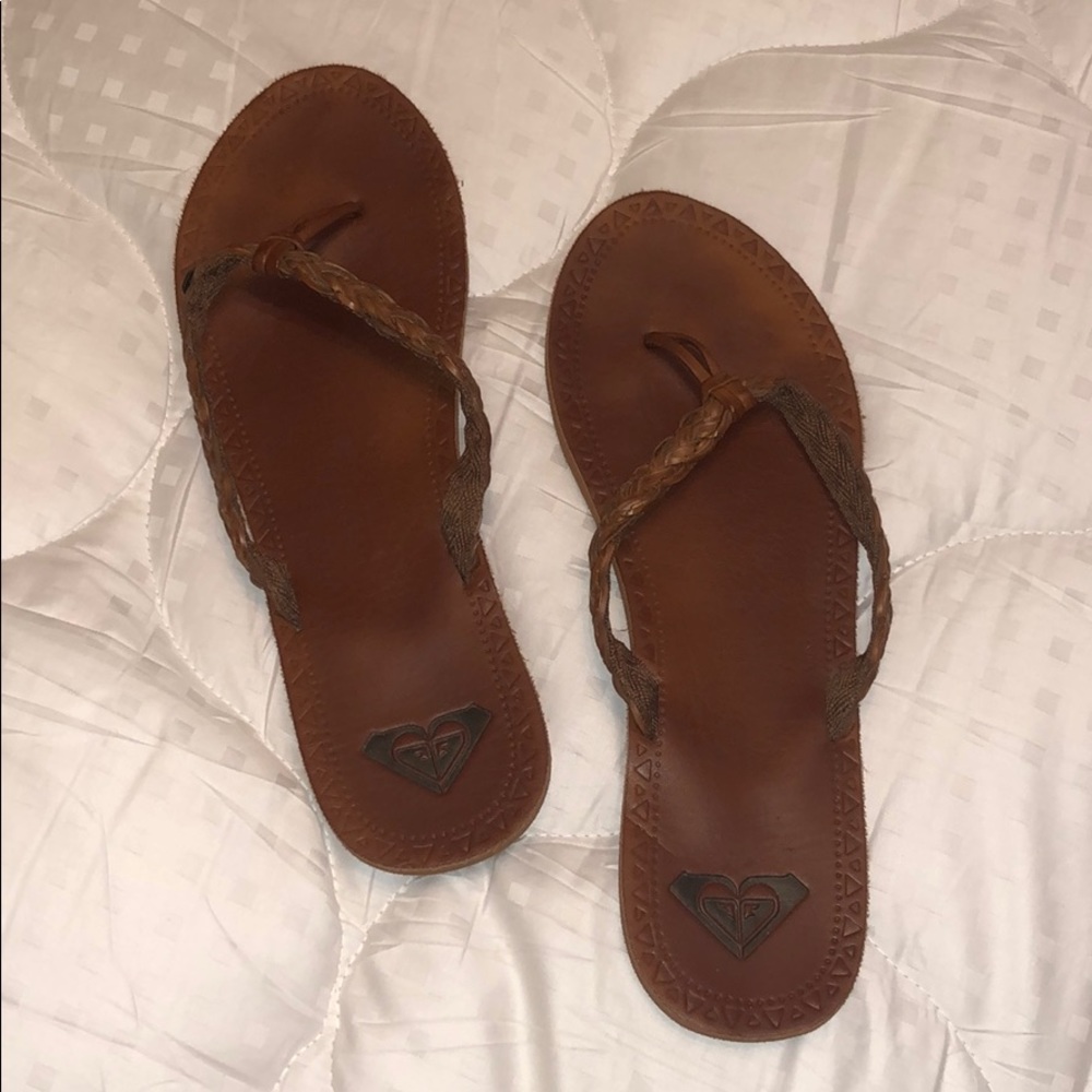 Roxy sandals